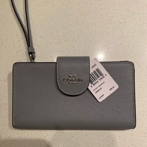 NWT Grey Coach wristlet with snap